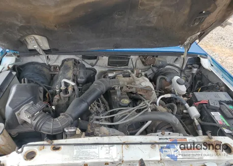 1993 Ford Ranger z USA, uszkodzony, nr VIN 1FTCR10AXPTA98769